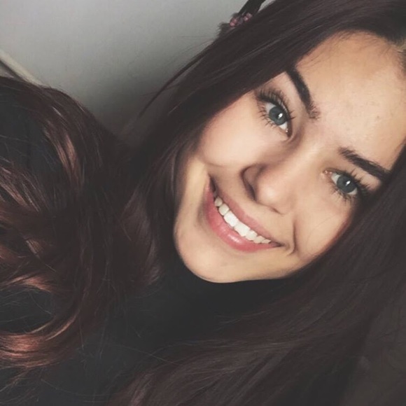 Meet the Posher Other - Meet your Posher, Liljana Meet the Posher Other - Meet your Posher, Liljana